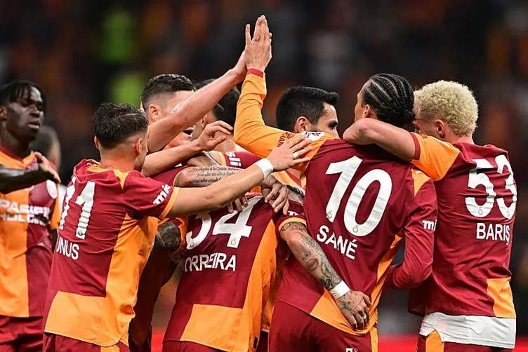 Galatasaray - Konyaspor maçında öne çıkan 4 isim belli oldu Galatasaray - Konyaspor maçında öne çıkan 4 isim belli oldu