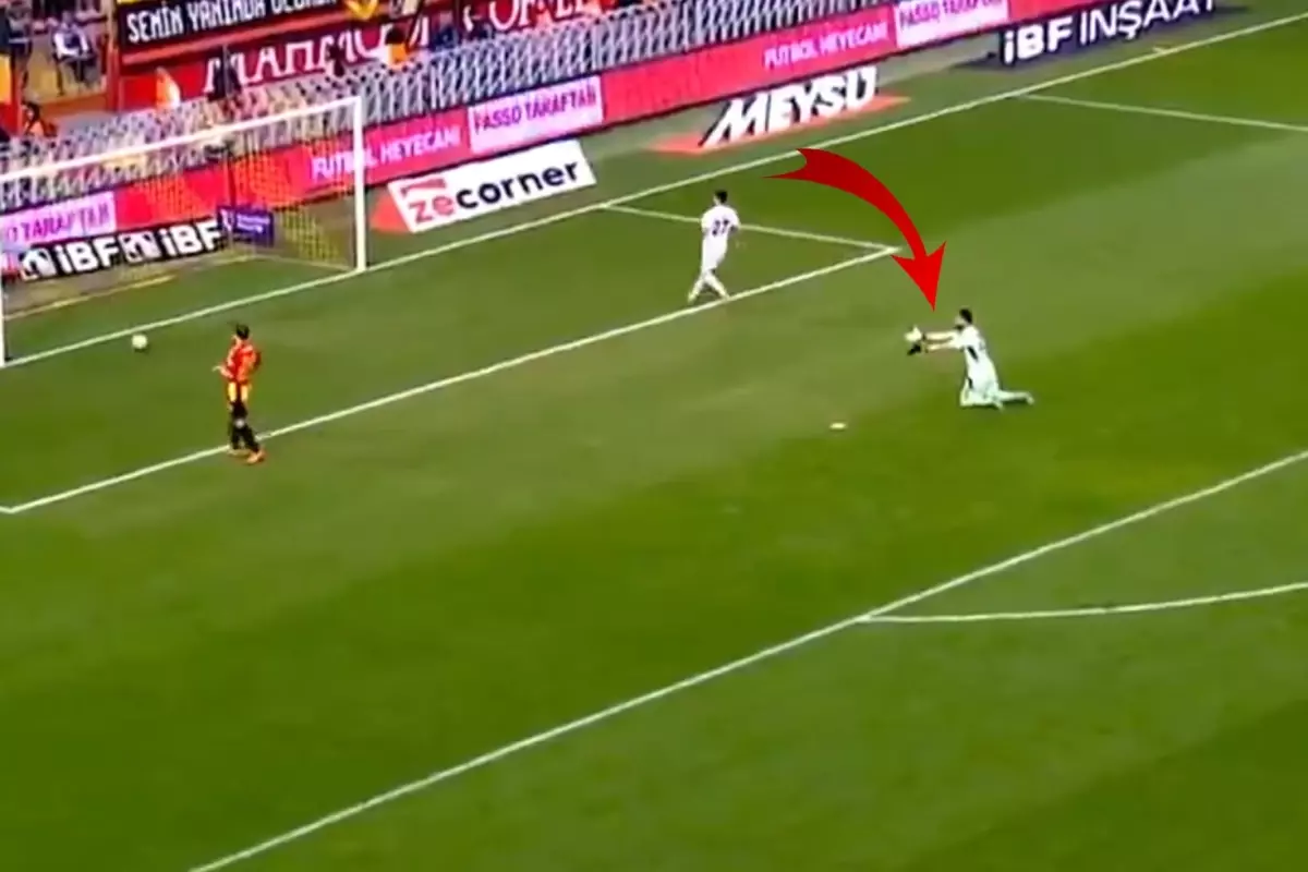 Rafa Silva'nın Attığı 4. Gol Tartışma Yarattı: Sosyal Medyada Bahis İddiaları Gündeme Geldi Rafa Silva'nın Attığı 4. Gol Tartışma Yarattı: Sosyal Medyada Bahis İddiaları Gündeme Geldi