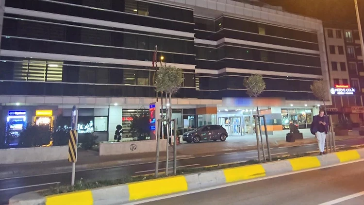İstanbul’da Şok İddia: Hastanede İlaçla Erken Doğum Yaptırdığı Öne Sürülen Doktor Gözaltında