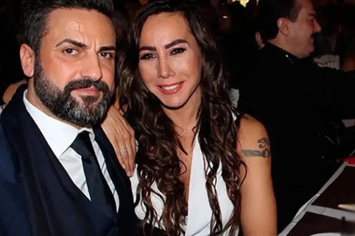 Asena ve Hasan Dere'nin Evliliği Neden Bitti? İşte Ayrılığın Ardındaki Gerçekler Asena ve Hasan Dere'nin Evliliği Neden Bitti? İşte Ayrılığın Ardındaki Gerçekler