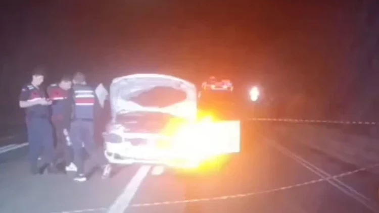 Mersin’in Çamlıyayla İlçesinde Trafik Kazası: 1 Kişi Hayatını Kaybetti, 1 Kişi Yaralandı