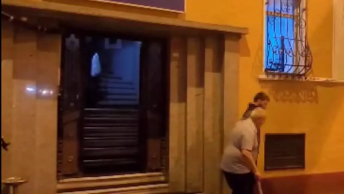 Beyoğlu’nda 74 Yaşındaki Şüpheli Uyuşturucu Ticareti Suçundan Tutuklandı