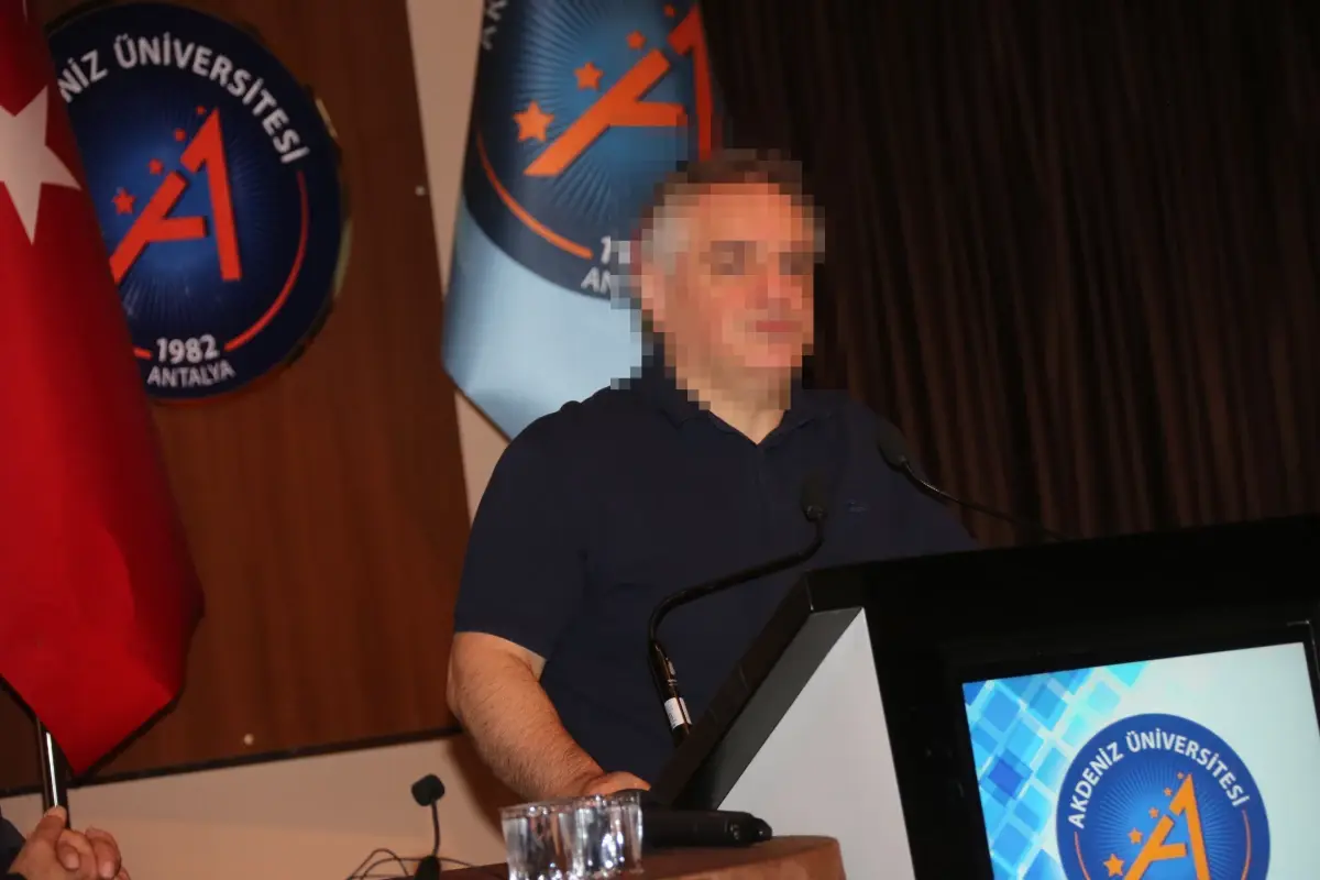 Akdeniz Üniversitesi'nde Gizli Kamera Soruşturması