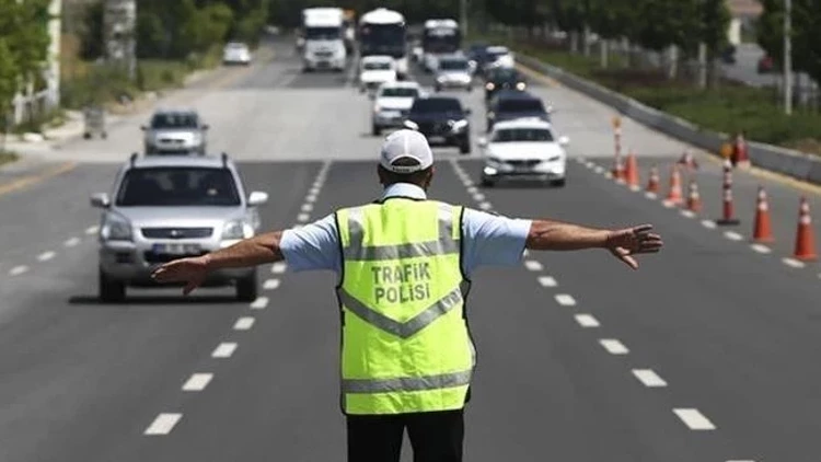 İstanbul’da Pazar Günü Trafik Düzenlemesi: Bazı Yollar Kapatılacak