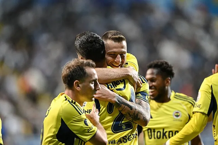 Fenerbahçe’de Kalede Tarık Çetin Seçeneği Öne Çıkıyor Fenerbahçe’de Kalede Tarık Çetin Seçeneği Öne Çıkıyor