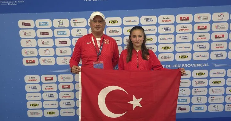 Yağmur Tosun'dan Dünya Kupası'nda Gururlandıran Başarı Yağmur Tosun'dan Dünya Kupası'nda Gururlandıran Başarı