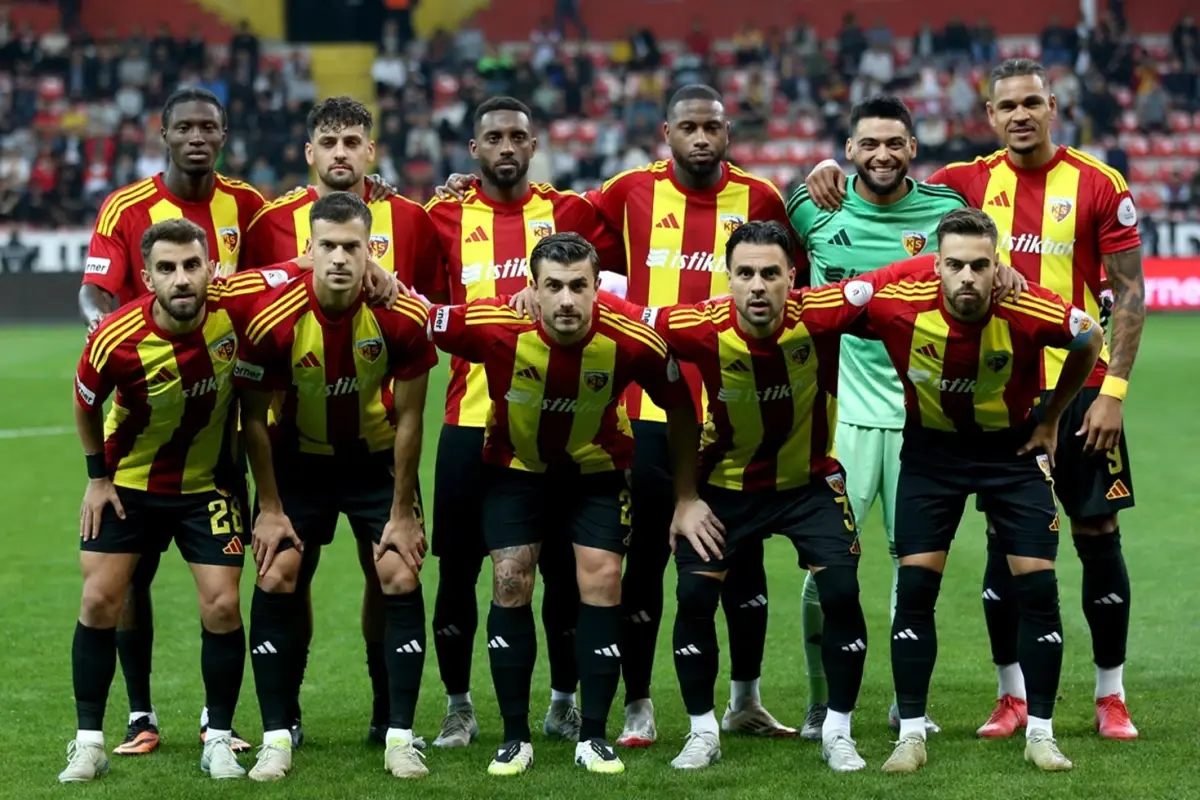Kayserispor’un Yeni Teknik Direktörü Radomir Djalovic Oldu Kayserispor’un Yeni Teknik Direktörü Radomir Djalovic Oldu
