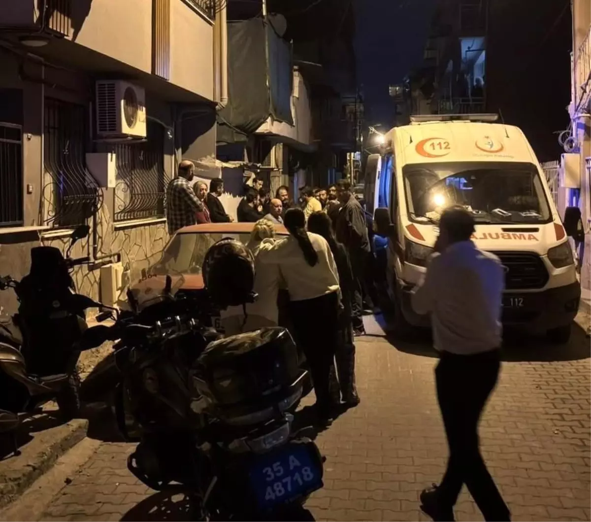 Bornova'da 70 Yaşındaki Koca Yatalak Eşini Öldürdü Bornova'da 70 Yaşındaki Koca Yatalak Eşini Öldürdü