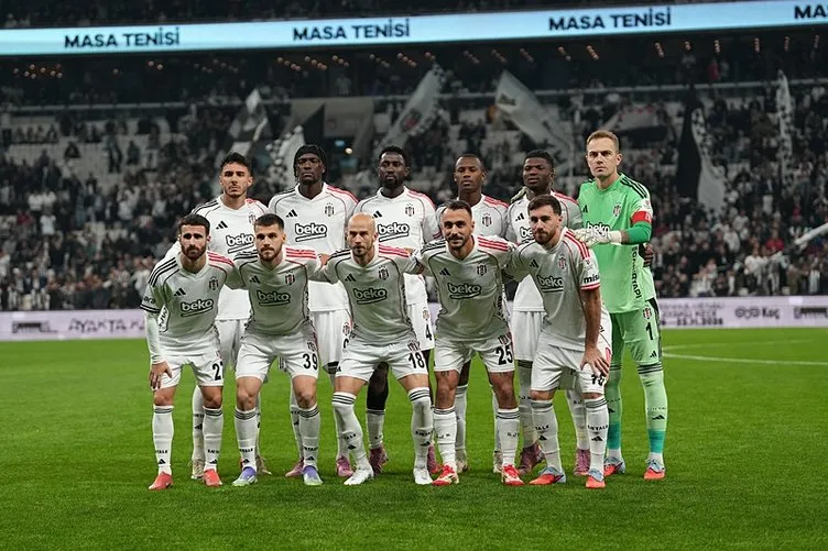 Beşiktaş'ta David Jurasek İle Yollar Ayrılıyor, Yerine El Karouani Gündemde