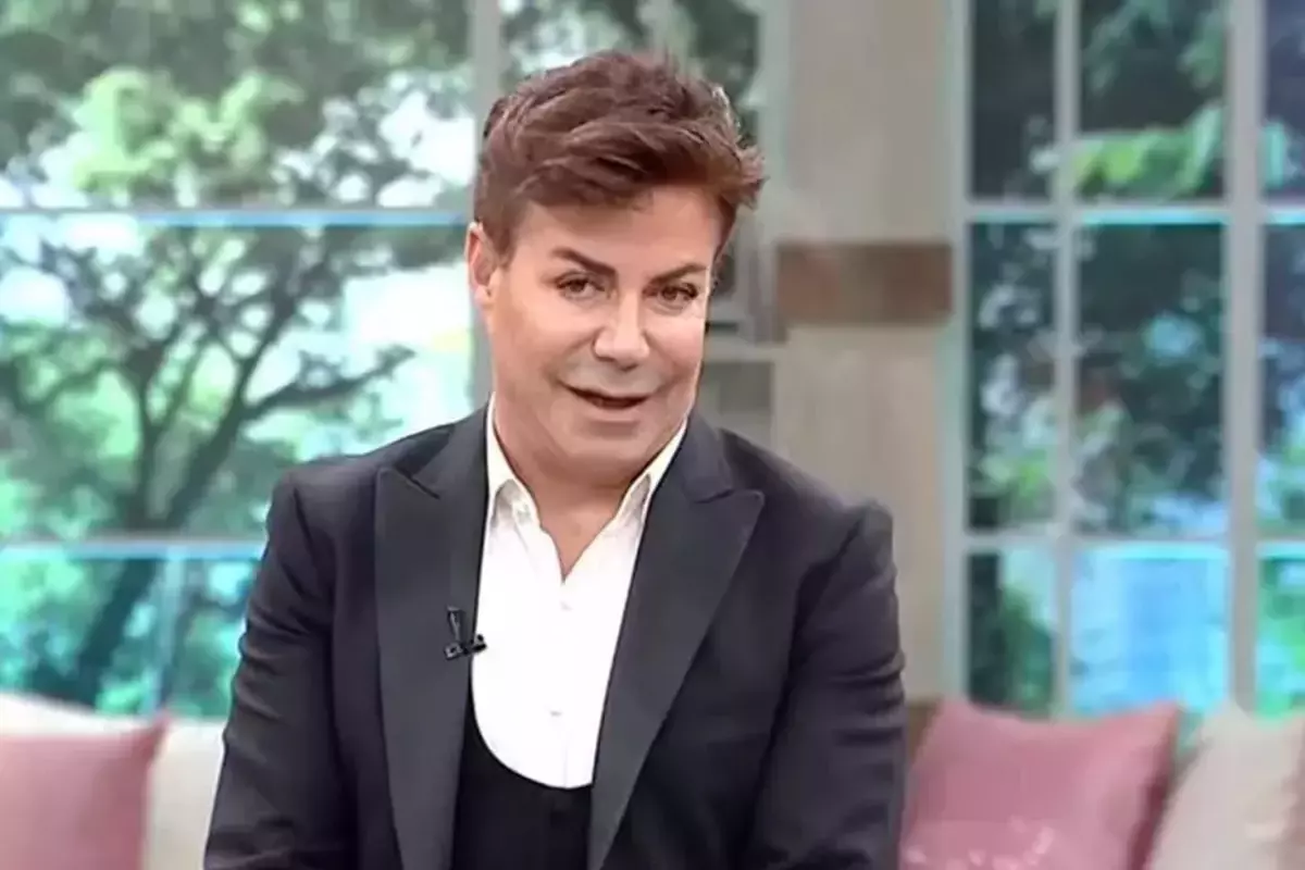 Fatih Ürek Kalp Krizi Sonrası Entübe Edildi Fatih Ürek Kalp Krizi Sonrası Entübe Edildi