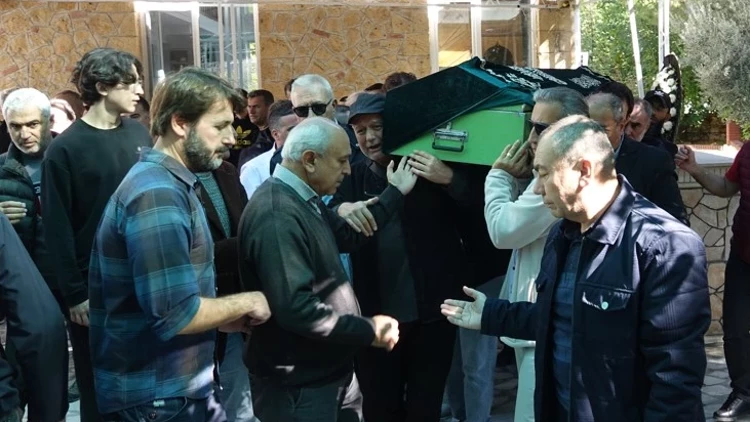 Balıkesir'deki Firari Mahkûm Olayında Hayatını Kaybedenler Son Yolculuğuna Uğurlandı