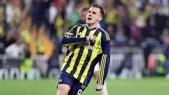 Fenerbahçe'de Forvet Tartışması: Kerem Aktürkoğlu İçin Sürpriz Öneri