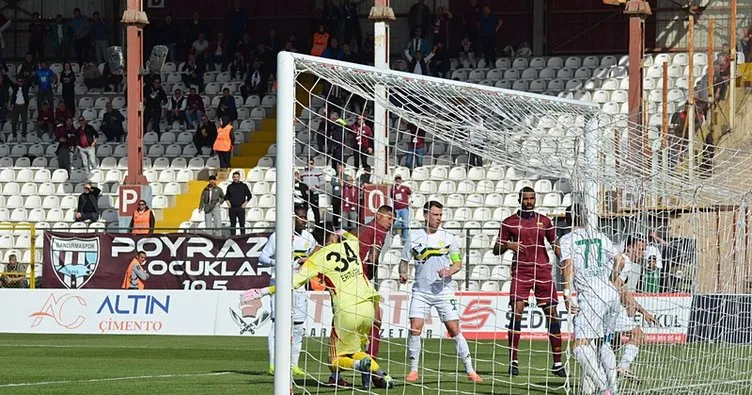 Bandırmaspor ve Esenler Erokspor Arasında Gol Sesi Çıkmadı