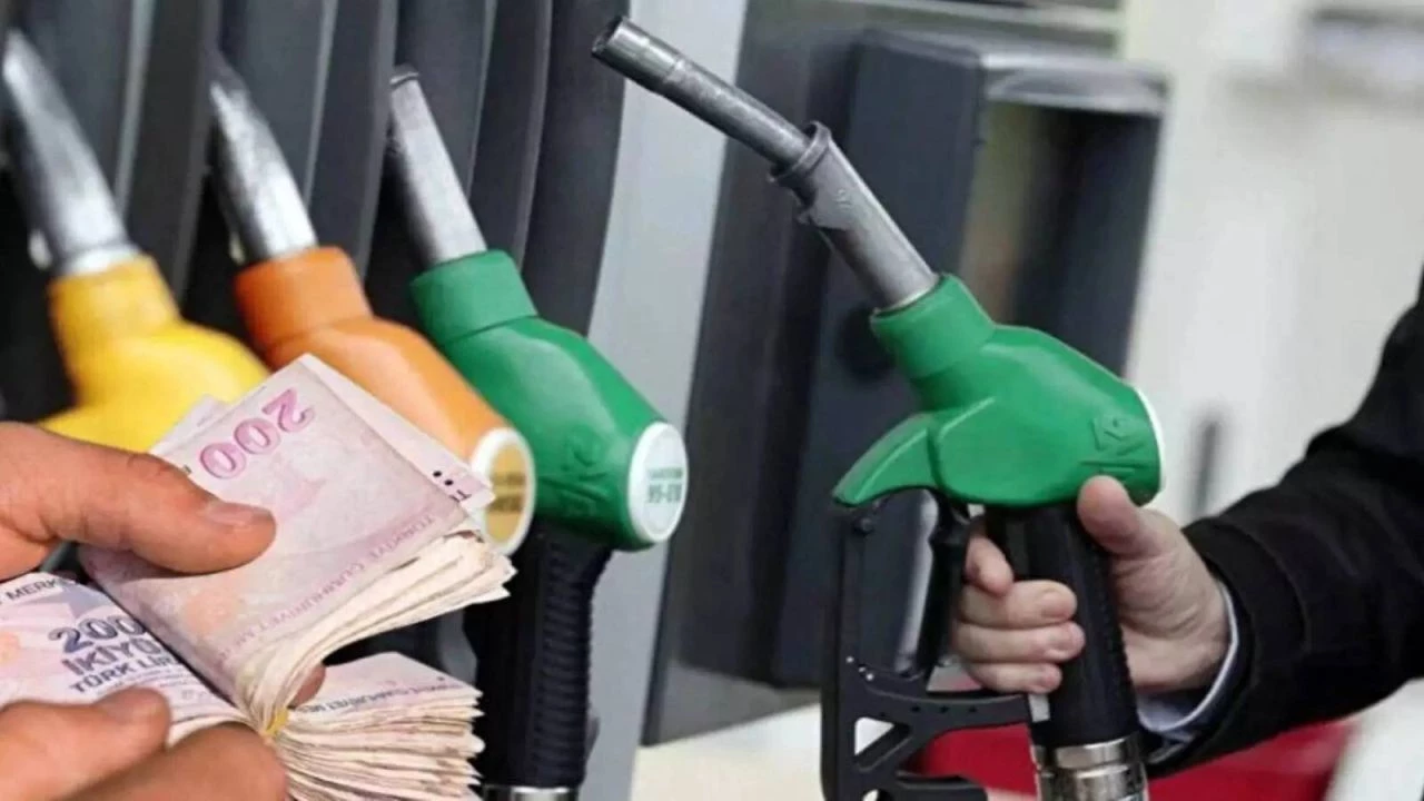 Benzine 85 Kuruşluk Zam Geliyor Litre Fiyatı 53 Lirayı Aşacak
