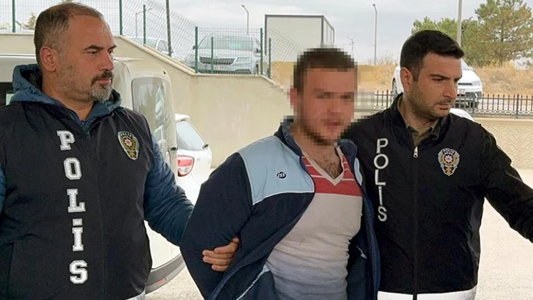 Tekirdağ'da Ailesini Bıçaklayan Genç 74 Yıl Hapis Cezası Aldı