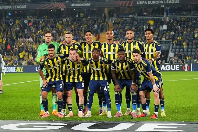 Beşiktaş-Fenerbahçe Derbisi Ne Zaman, Saat Kaçta? İşte Muhtemel 11'ler