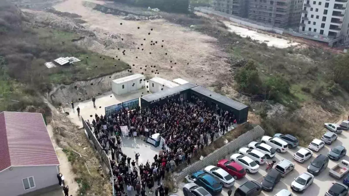 Bursa'da 3 Bin 500 Aile Yarım Kalan Konutlar İçin Ses Yükseltti