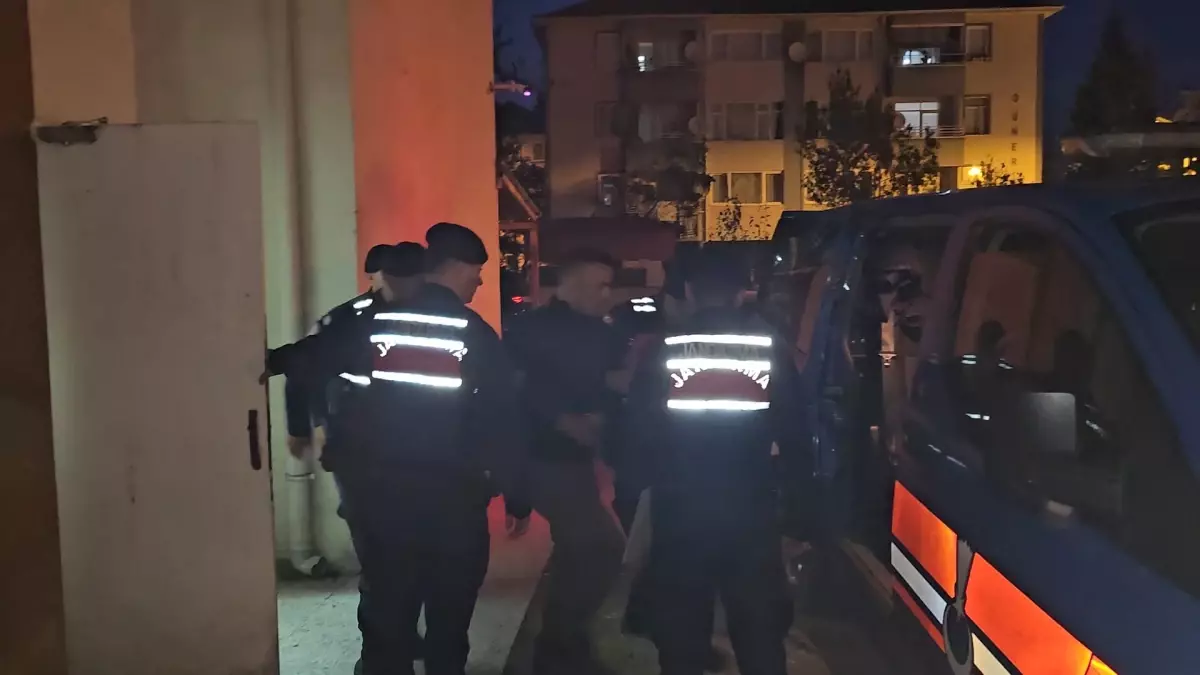 2 Kişiyi Av Tüfeğiyle Öldüren Emekli Polisten Fuhuş Çetesi İddiası