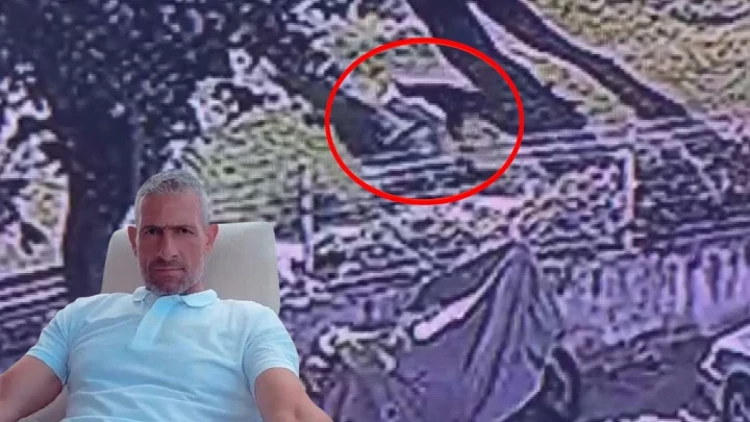 Antalya'da Sokak Ortasında Bıçaklama: Yolda Yürüyen Kişi Hayatını Kaybetti
