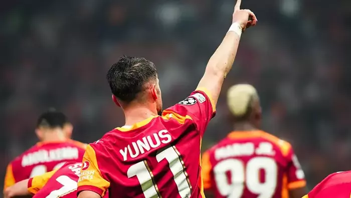 Galatasaray’da Ajax Maçı Öncesi Sakatlık Gelişmesi Galatasaray’da Ajax Maçı Öncesi Sakatlık Gelişmesi