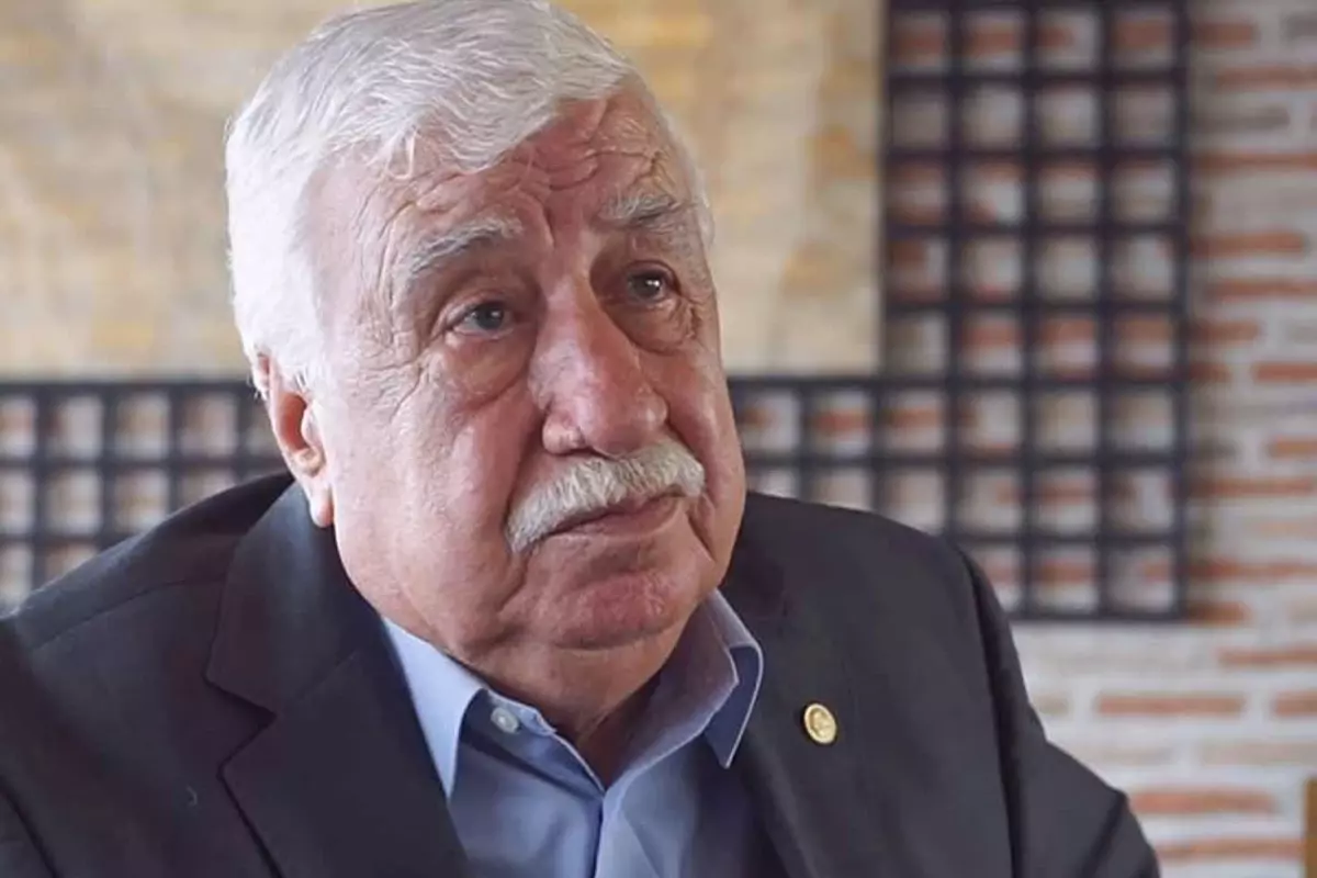 Usta Tiyatrocu Ahmet Gülhan 85 Yaşında Hayatını Kaybetti Usta Tiyatrocu Ahmet Gülhan 85 Yaşında Hayatını Kaybetti