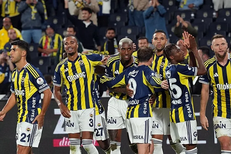 Fenerbahçe'nin Yıldızı İsmail Yüksek'e Premier Lig Kancası: Teklif Yolda Fenerbahçe'nin Yıldızı İsmail Yüksek'e Premier Lig Kancası: Teklif Yolda