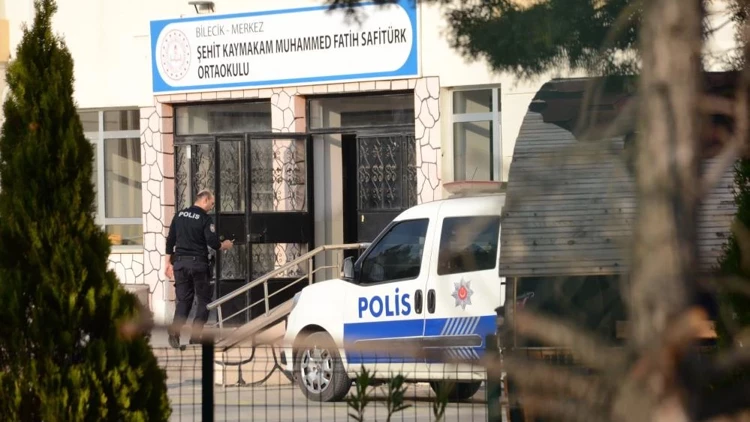 Bilecik'te Ortaokul Öğrencisi Okulda Elektrik Akımına Maruz Kaldı