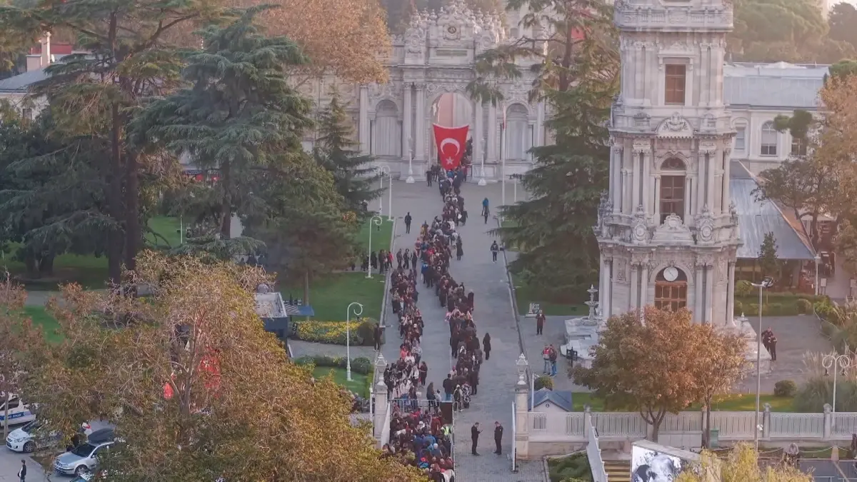 Mustafa Kemal Atatürk, Vefatının 87. Yılında Türkiye Genelinde Anıldı Mustafa Kemal Atatürk, Vefatının 87. Yılında Türkiye Genelinde Anıldı