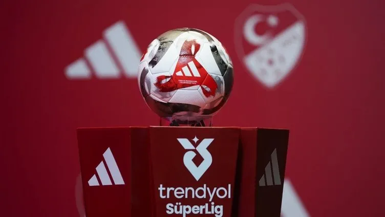 Süper Lig'de Zirve Hattı Kızıştı: Galatasaray Lider, Fenerbahçe Takipte