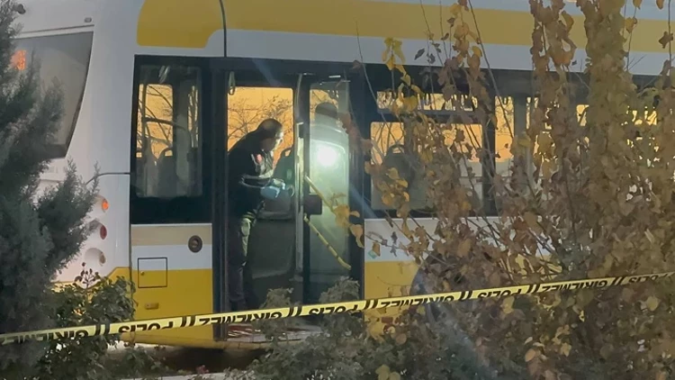 Konya’da Belediye Otobüsünde Bıçaklı Saldırı: Bir Kişi Hayatını Kaybetti