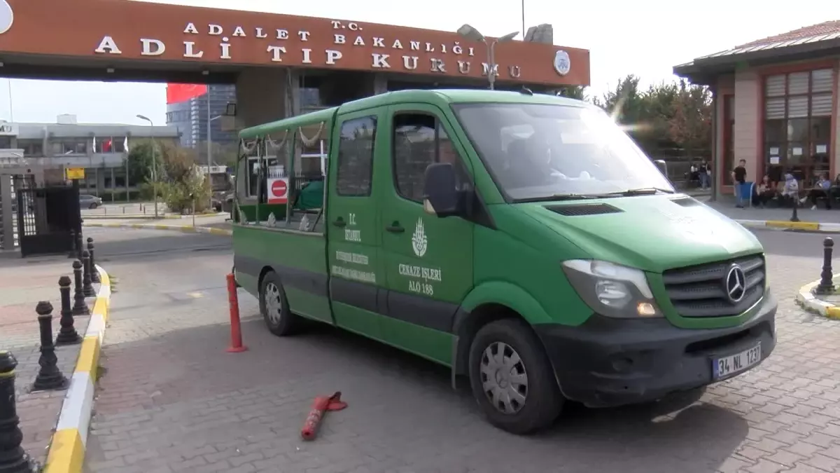 13 Yaşındaki Eren'in Ölümünde Tavuk Döner Şüphesi 13 Yaşındaki Eren'in Ölümünde Tavuk Döner Şüphesi