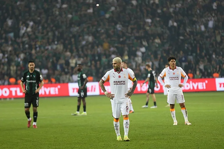 Barış Alper Yılmaz Gençlerbirliği Maçında Sahada Olacak Mı? Kararı Verdi Barış Alper Yılmaz Gençlerbirliği Maçında Sahada Olacak Mı? Kararı Verdi