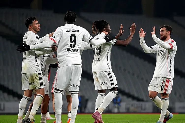 El Bilal Toure Attığı Gollerle Geleceğini Belirleyecek