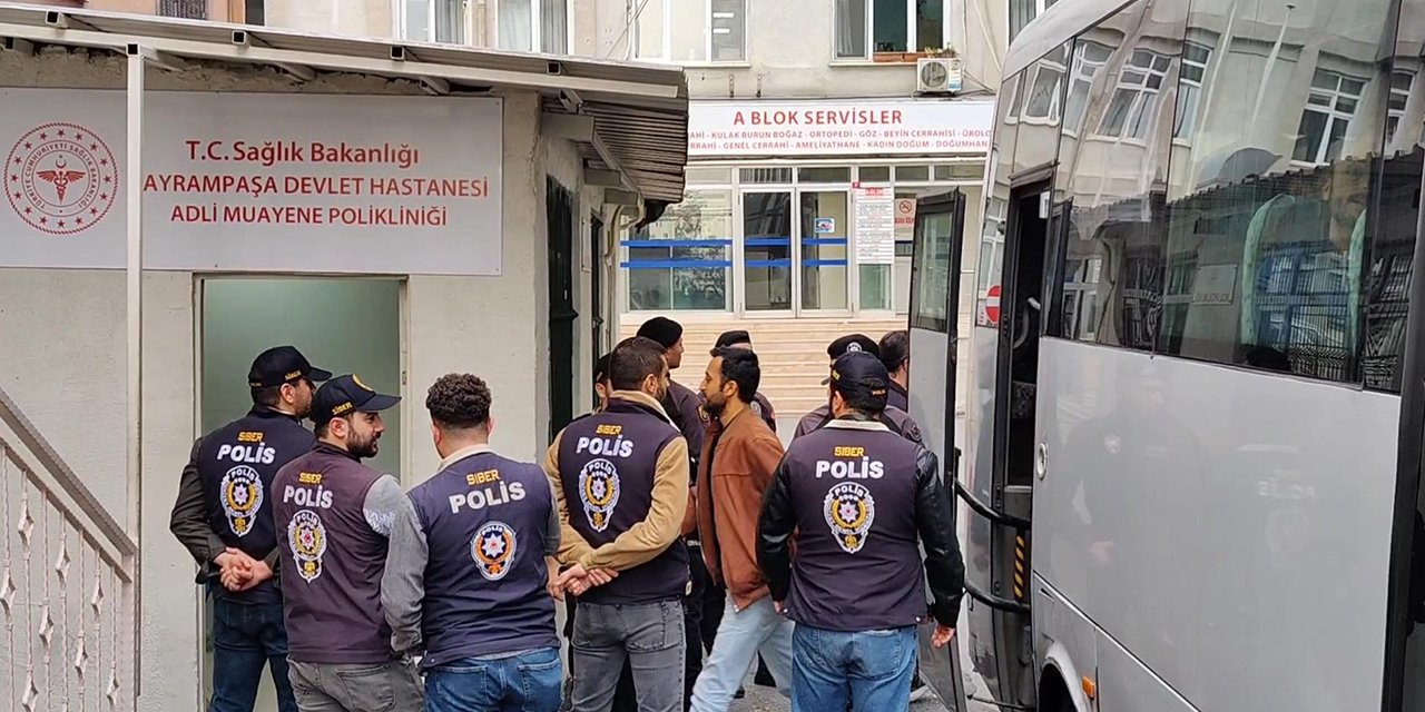 Futbolda Bahis Soruşturmasında Deprem! Ahmet Çakar Gözaltında Futbolda Bahis Soruşturmasında Deprem! Ahmet Çakar Gözaltında