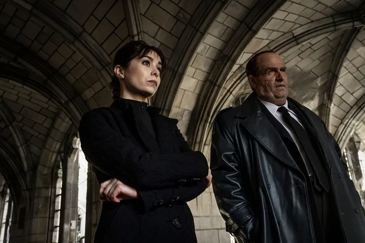 Netflix, Warner Bros. Satın Alımıyla DC Evrenine Yeni Bir Yön Vermeye Hazırlanıyor Netflix, Warner Bros. Satın Alımıyla DC Evrenine Yeni Bir Yön Vermeye Hazırlanıyor