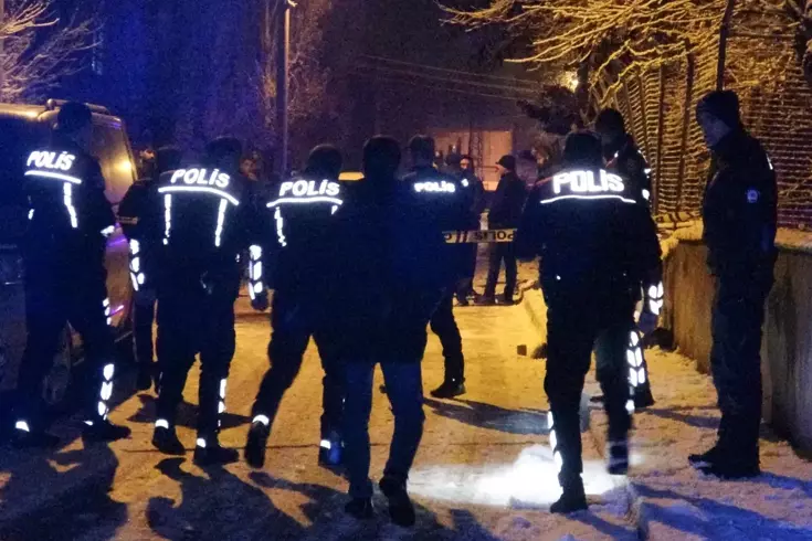 Erzurum'da Evine Girmek Üzereyken Başından Vuruldu, Hayatını Kaybetti