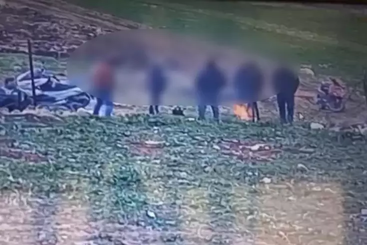 Hastane Yakınında Korkutan Anlar: 6 Kişi Dakikalar İçinde Yere Yığıldı