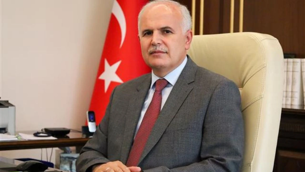 Gaziantep İl Müftüsü Dr. Hüseyin Hazırlar Kimdir? Gaziantep İl Müftüsü Dr. Hüseyin Hazırlar Kimdir?