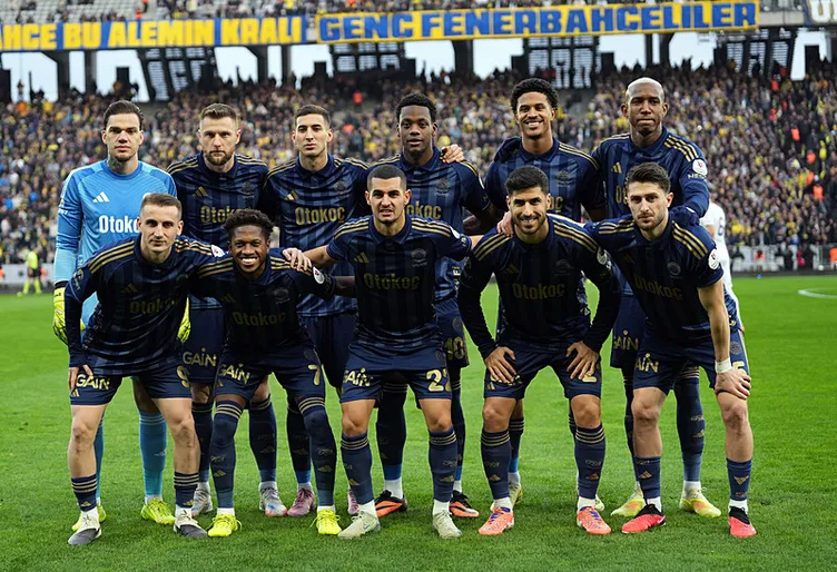 Fenerbahçe’de 7 Futbolcu İçin Ayrılık Sinyali: Tedesco’nun Raporu Netleşti Fenerbahçe’de 7 Futbolcu İçin Ayrılık Sinyali: Tedesco’nun Raporu Netleşti