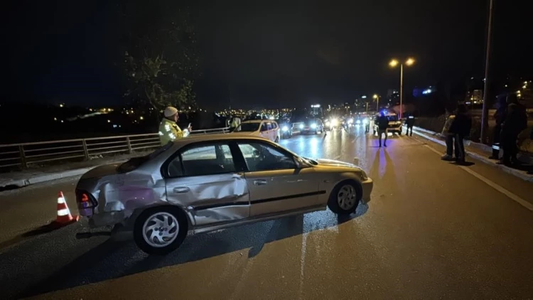 Karabük’te Makas Atan Otomobil Kazaya Neden Oldu