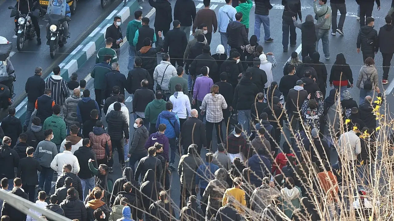 İran’da Ne Eylemleri Yapılıyor? Protesto Sebepleri Nedir?