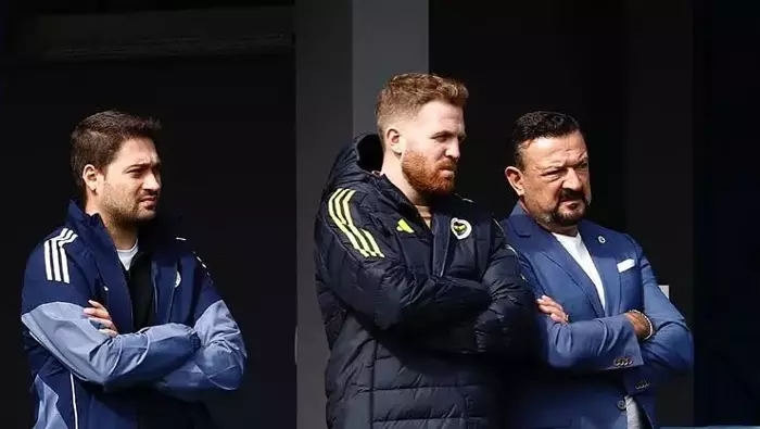 Fenerbahçe Süper Kupa Zaferiyle Moral Buldu, Transfer Hamleleri Hızlandı Fenerbahçe Süper Kupa Zaferiyle Moral Buldu, Transfer Hamleleri Hızlandı