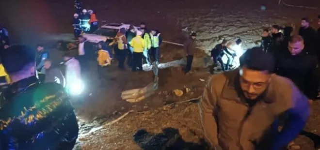 Batman’da Feci Kaza: Araçlar Çarpıştı, 3 Ölü ve 3 Yaralı Batman’da Feci Kaza: Araçlar Çarpıştı, 3 Ölü ve 3 Yaralı