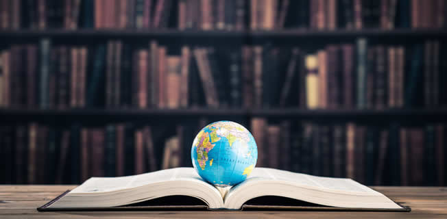 Dünyada En Çok Çevirisi Yapılan Kitap Hangisi? Adı Nedir? Dünyada En Çok Çevirisi Yapılan Kitap Hangisi? Adı Nedir?
