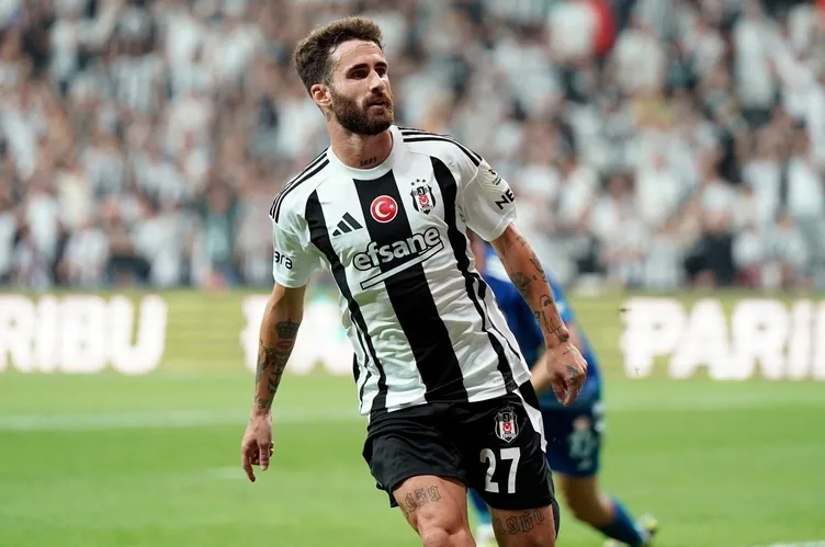 Rafa Silva Beşiktaş'tan Ayrıldı, Türkiye'den Uğurlandı Rafa Silva Beşiktaş'tan Ayrıldı, Türkiye'den Uğurlandı