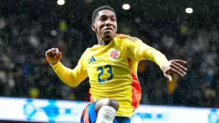 Galatasaray Noa Lang Transferinin Ardından Yaser Asprilla’yı Kadrosuna Katıyor Galatasaray Noa Lang Transferinin Ardından Yaser Asprilla’yı Kadrosuna Katıyor