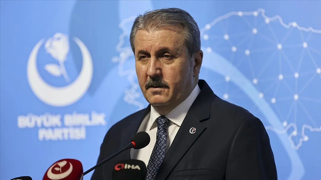 Mustafa Destici Kimdir? Ne Oldu?
