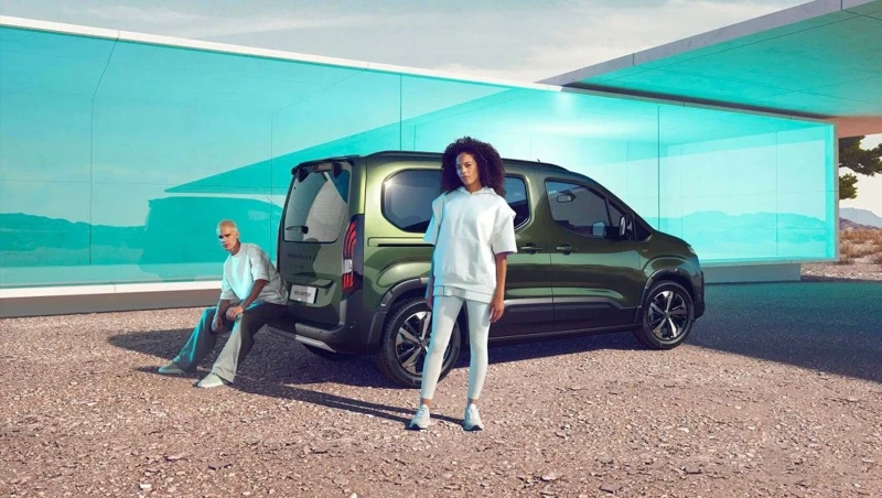 Peugeot Rifter Aileler İçin Uygun Fiyatlı Seçenek Sunuyor