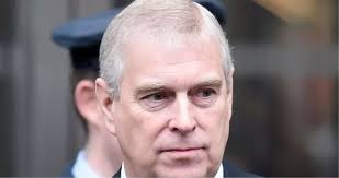 Prens Andrew kimdir? Saraydan neden kovuldu?