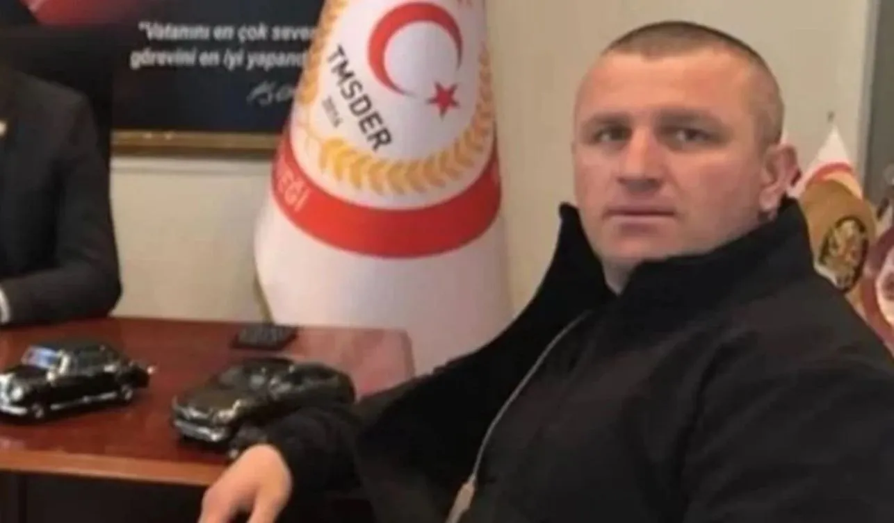 Beştaş Kamburoğlu Kimdir? Neden Gözaltına Alındı?